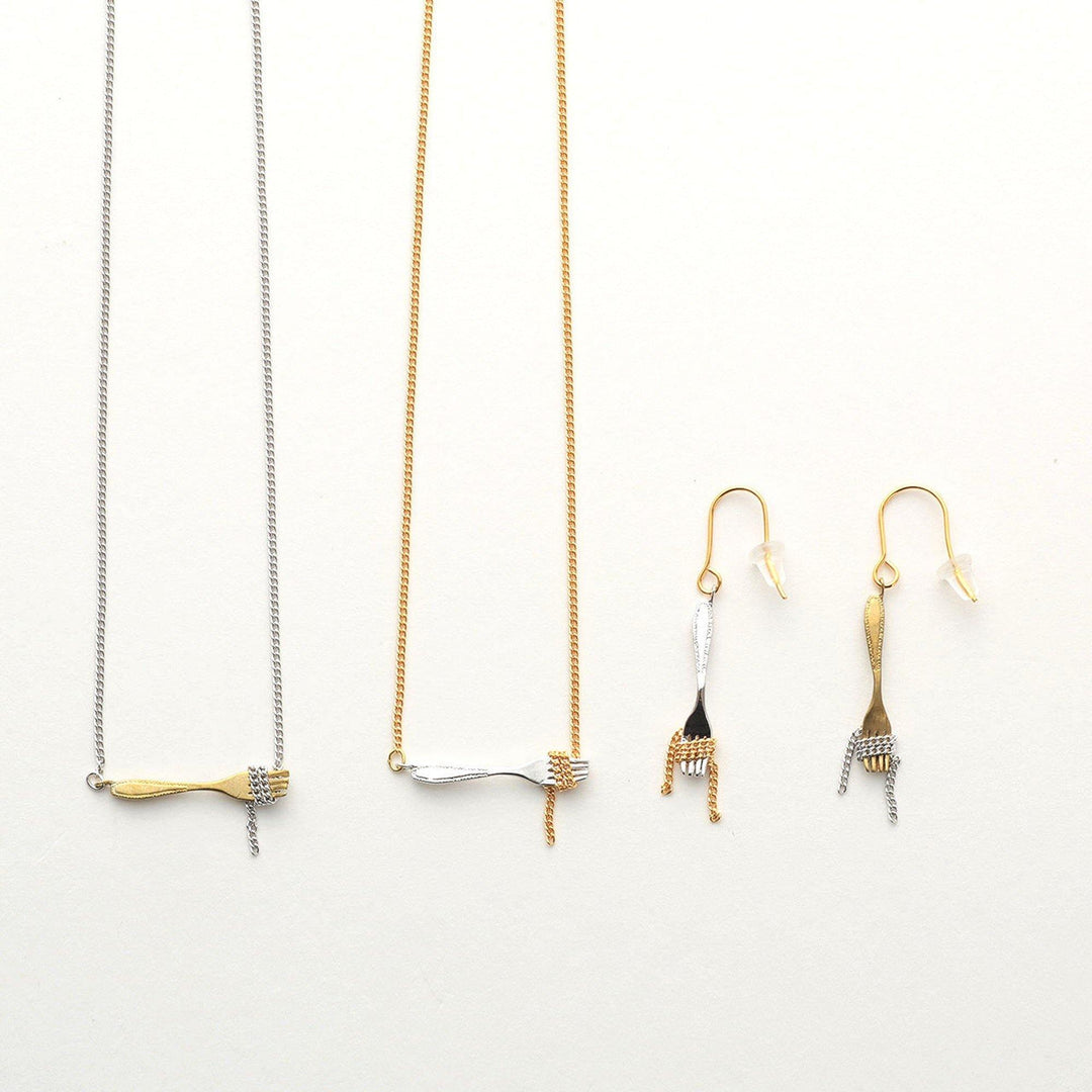 Aquvii(アクビ) | フォークに絡まるパスタをモチーフにしたアクセサリー(ネックレス・ピアス) Pasta series [aq.041] - Sopwith camel