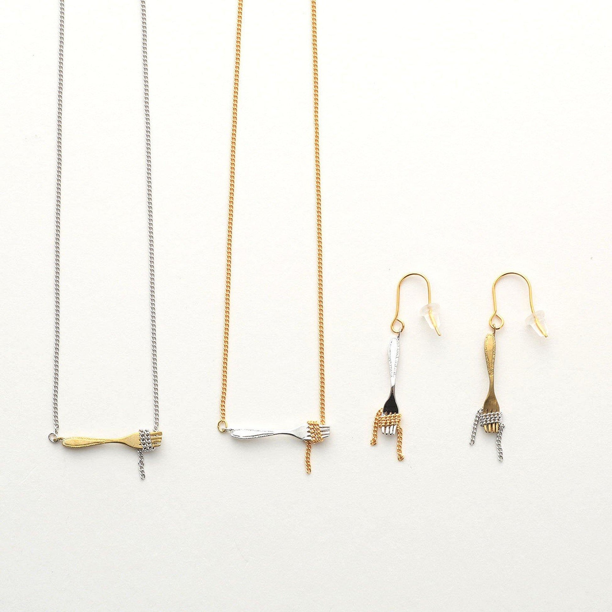 Aquvii(アクビ) | フォークに絡まるパスタをモチーフにしたアクセサリー(ネックレス・ピアス) Pasta series [aq.041] - Sopwith camel